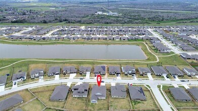 1111 Pk Crst Dr in Missouri City, TX - Building Photo - Building Photo