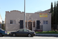 842 Alamitos Ave in Long Beach, CA - Foto de edificio - Building Photo