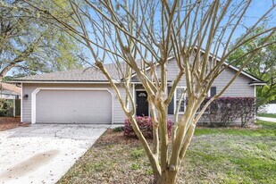3410 Guernsey Ct in Jacksonville, FL - Building Photo