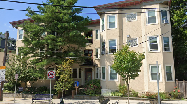 property at 139 Oxford St