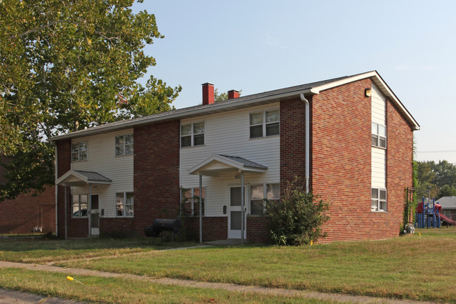 Fulton Terrace in Jeffersonville, IN - Building Photo - Building Photo