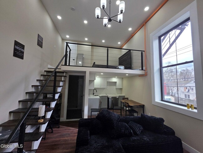 43 Second Ave in Albany, NY - Building Photo - Building Photo