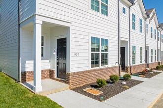 Townes at Hamilton in Antioch, TN - Foto de edificio - Building Photo
