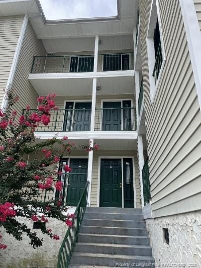 property at 3375 Galleria Dr