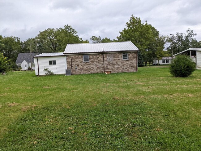 1101 S Pittenger Rd in Selma, IN - Building Photo - Building Photo