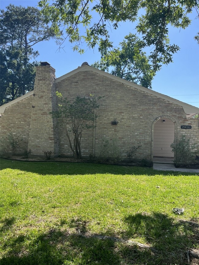 property at 29031 Elmwood Dr