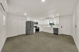 1518 Dorothy St, Unit 1518A in Houston, TX - Foto de edificio - Building Photo