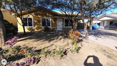 7038 W Fillmore St in Phoenix, AZ - Building Photo - Building Photo