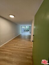 2000 Ivar Ave in Los Angeles, CA - Building Photo - Building Photo