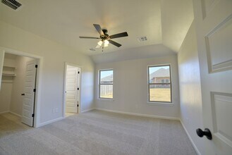 572 Hackberry Ln in Goldsby, OK - Building Photo - Building Photo