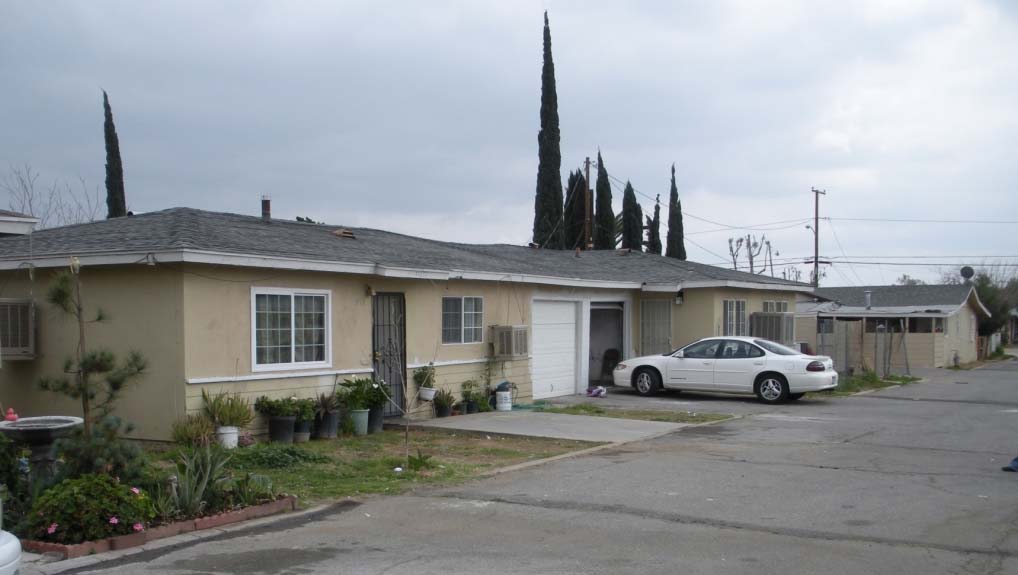 24236-24262 Webster Ave in Moreno Valley, CA - Building Photo