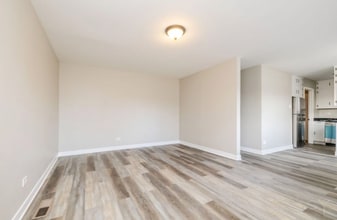 1362 Greenbay Ave in Calumet City, IL - Building Photo - Building Photo