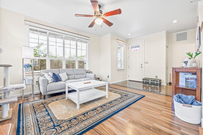 91-1087-1087 Maulihiwa St in Kapolei, HI - Building Photo - Building Photo