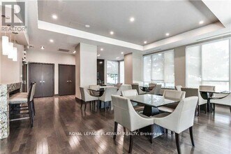 3525 Kariya Dr in Mississauga, ON - Building Photo - Building Photo