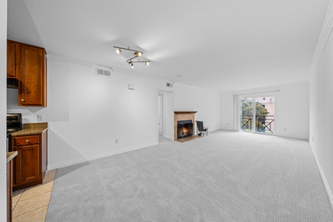 1756 Essex St in San Diego, CA - Building Photo - Building Photo