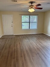 6672 S Julian Ave in Fayetteville, AR - Building Photo - Building Photo