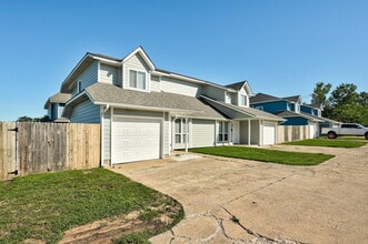 729 Vicksburg Ave in Norman, OK - Building Photo - Building Photo