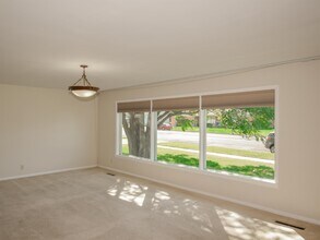 241 E 900 N in Logan, UT - Building Photo - Building Photo