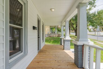 810 Dillard St in Greensboro, NC - Building Photo - Building Photo