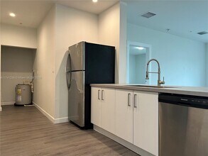 2311 NW 22nd Ave in Miami, FL - Building Photo - Building Photo
