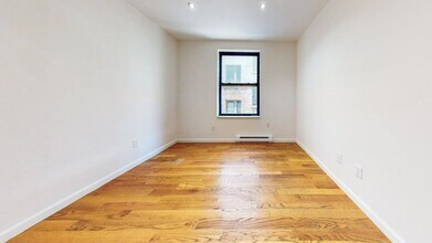 Amsterdam Avenue in New York, NY - Building Photo - Building Photo