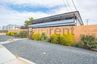 Unit 107 in Dallas, TX - Building Photo