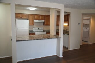 4300 Buckman Rd in Alexandria, VA - Building Photo - Building Photo