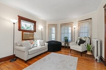 45 Keenan St, Unit 1 in Watertown, MA - Foto de edificio