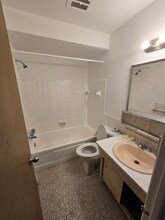 1885 Taylor Rd in East Cleveland, OH - Building Photo - Building Photo