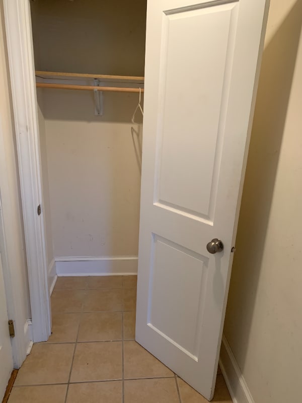 1880 Grand Ave, Unit A in St. Paul, MN - Building Photo - Building Photo