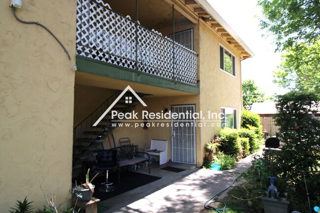 4548 Ashcroft Ave in Sacramento, CA - Building Photo - Building Photo