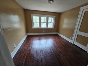 1331 N Machin Ave in Peoria, IL - Building Photo - Building Photo