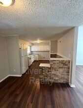 4070 Kerwin Dr in Memphis, TN - Building Photo - Building Photo