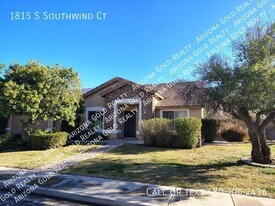 1815 S Southwind Ct in Gilbert, AZ - Building Photo