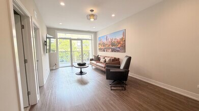 3244 N Lincoln Ave in Chicago, IL - Building Photo - Building Photo