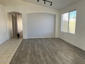 2336 E Aire Libre Ave in Phoenix, AZ - Building Photo - Building Photo