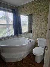 3506 Tomahawk Dr in Granbury, TX - Building Photo - Building Photo