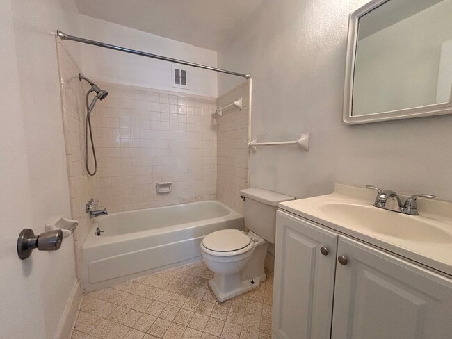 property at 2601 Hillsboro Pike