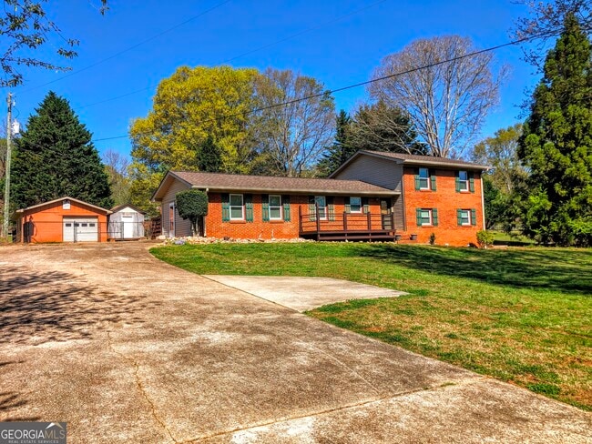 5030 Strickland Rd in Gainesville, GA - Building Photo - Building Photo