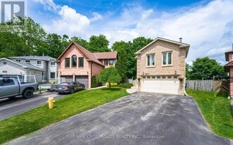 2145 Theoden Ct in Pickering, ON - Building Photo