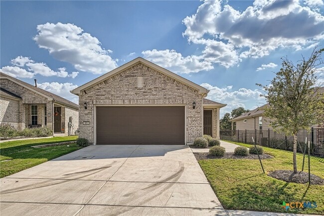 property at 805 Saratoga Ln