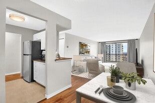 MacDonald in Kingston, ON - Building Photo