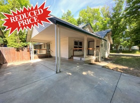 807 C St in Ellensburg, WA - Building Photo