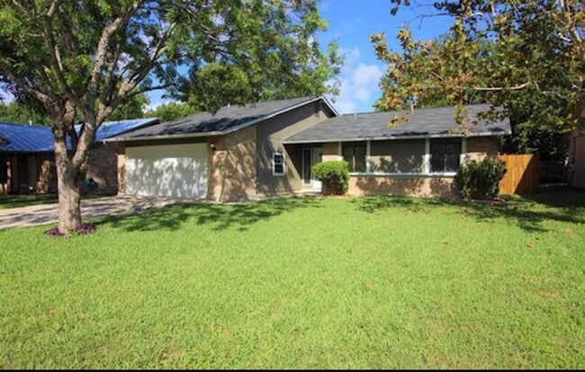 property at 5663 Larkdale Dr
