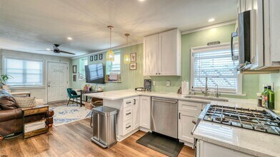 117 Newport Ct in Ventnor City, NJ - Building Photo - Building Photo