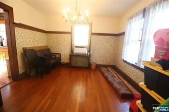 290 Ridge Rd in Rutherford, NJ - Building Photo - Building Photo