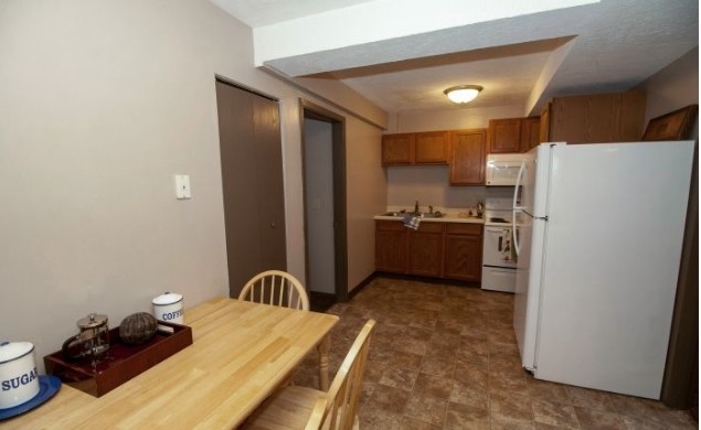 University Lake Apartments in Stevens Point, WI - Building Photo - Building Photo