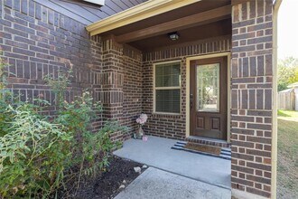 104 Bufflehead Ln in Leander, TX - Building Photo - Building Photo