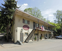 Lover's Lane Apartments