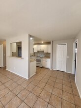 3125 Blount St in Ft. Myers, FL - Building Photo - Building Photo